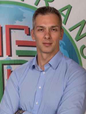 Bánfi Péter
